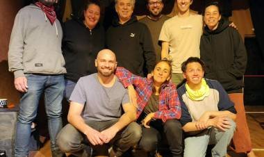 A pedido del público, continúan las funciones de Teatro Ciego en Bariloche